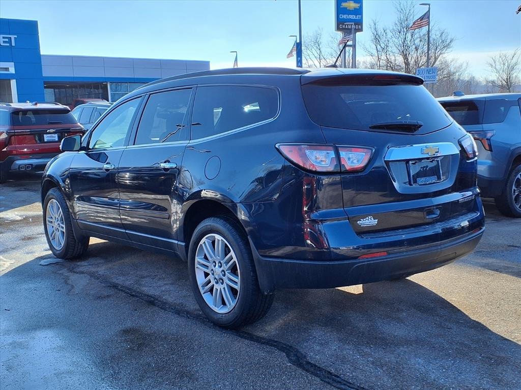 Used 2015 Chevrolet Traverse LT w/ Style and Technology Package image 6