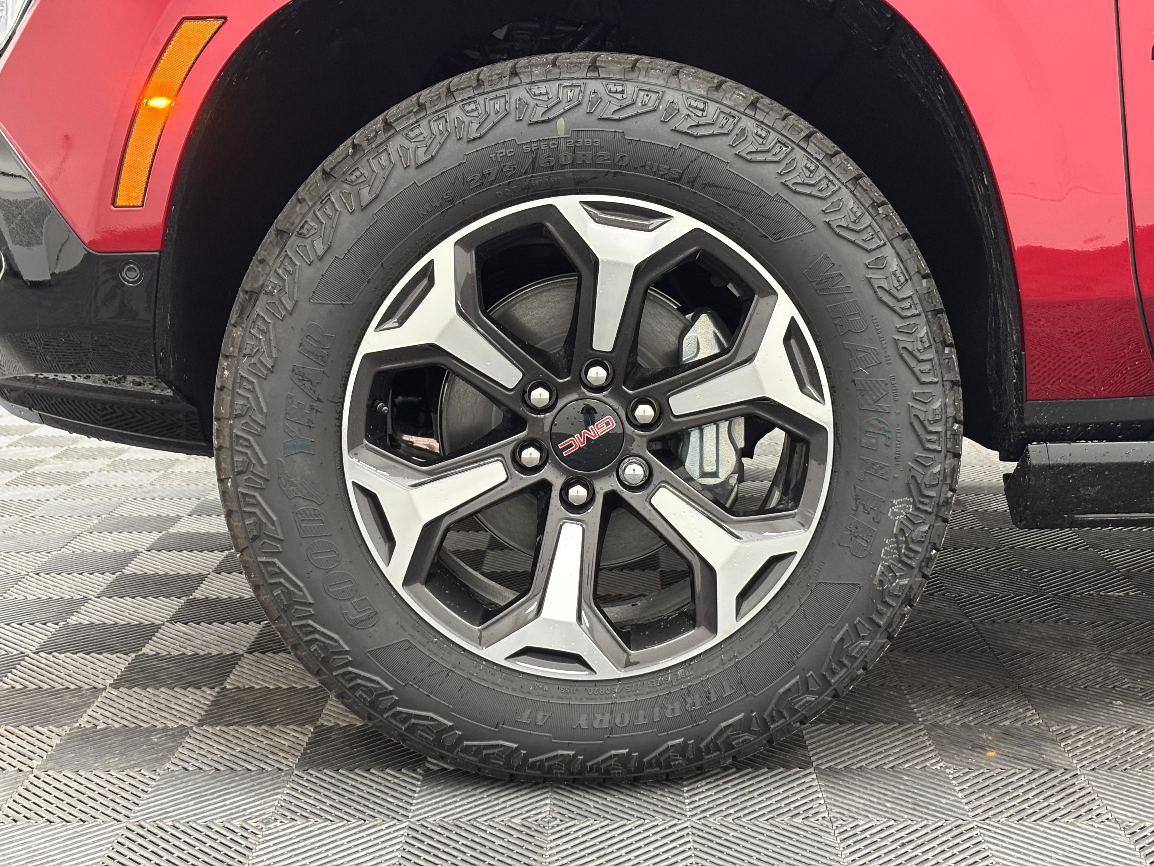New 2026 GMC Yukon AT4 Ultimate AWD/4WD image 19