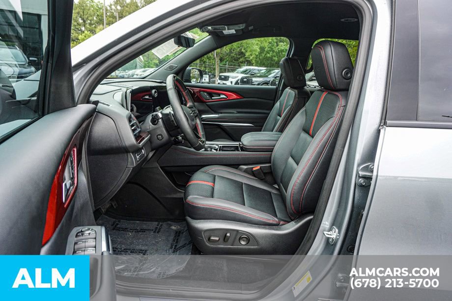 Used 2026 Chevrolet Traverse RS w/ LPO, Floor Liner Package AWD/4WD image 21