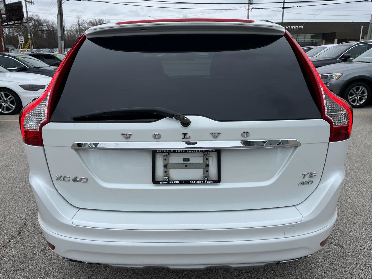 Used 2016 Volvo XC60 T5 Premier image 4