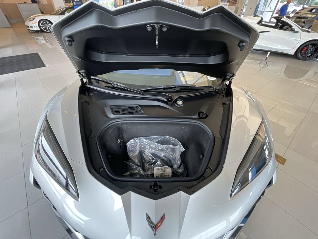 New 2027 Chevrolet Corvette Grand Sport w/ Z52 Sport Performance Package RWD image 29