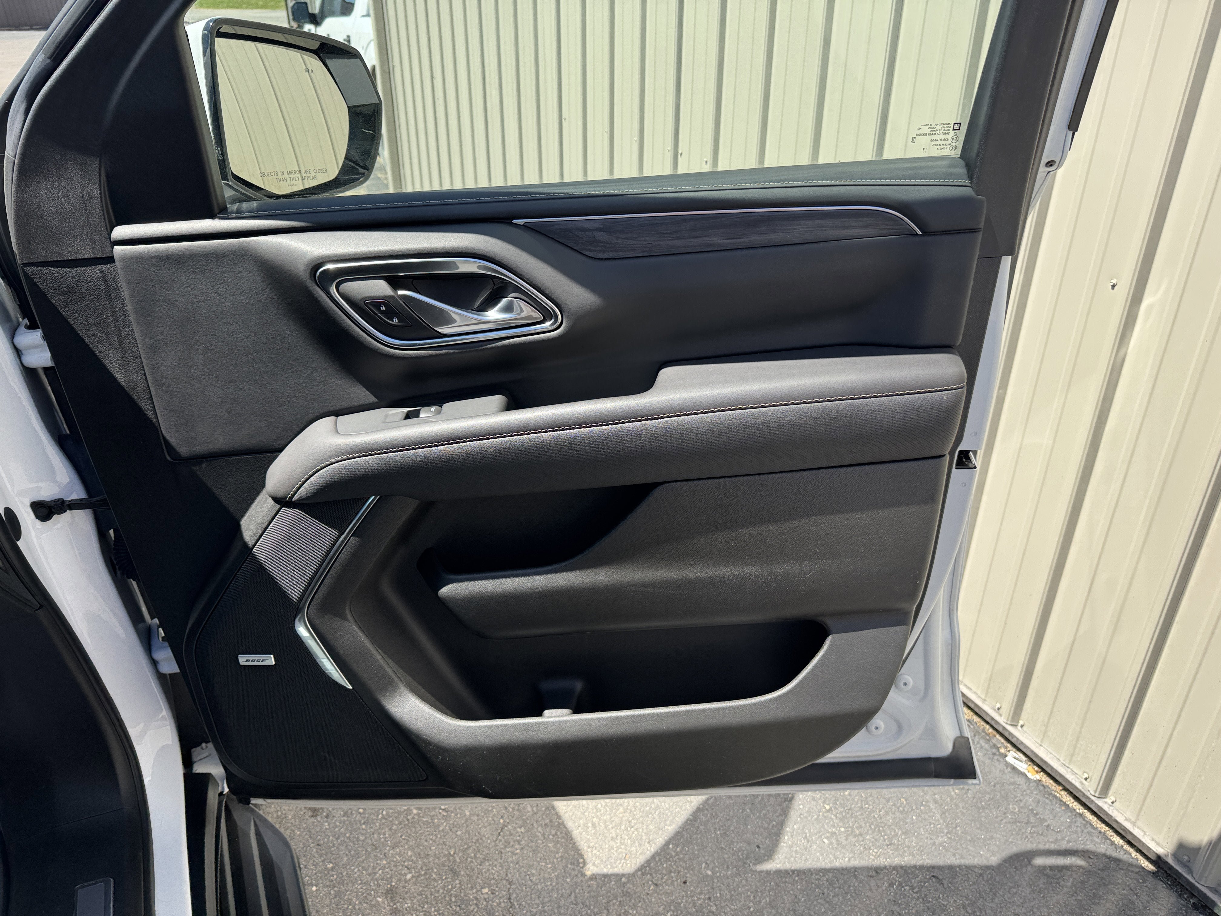 Used 2023 GMC Yukon SLT AWD/4WD image 26