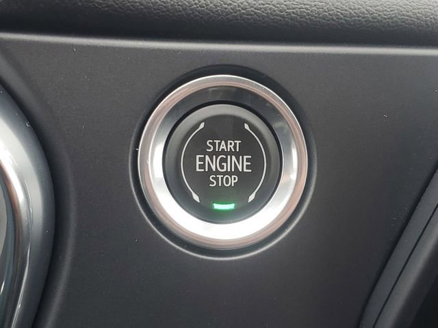 Used 2021 Chevrolet Blazer LT FWD image 23