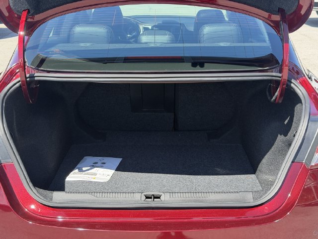 Used 2016 Chrysler 200 C w/ Premium Group FWD image 11