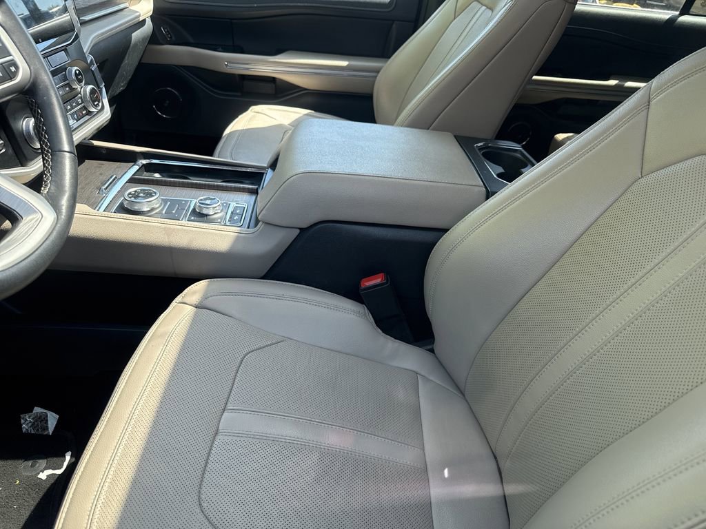 Used 2024 Ford Expedition Max Limited AWD/4WD image 9
