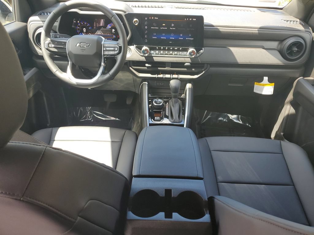 Used 2026 Chevrolet Colorado Trail Boss AWD/4WD image 10