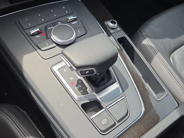 Used 2019 Audi Q5 2.0T Premium w/ Convenience Package AWD/4WD image 22