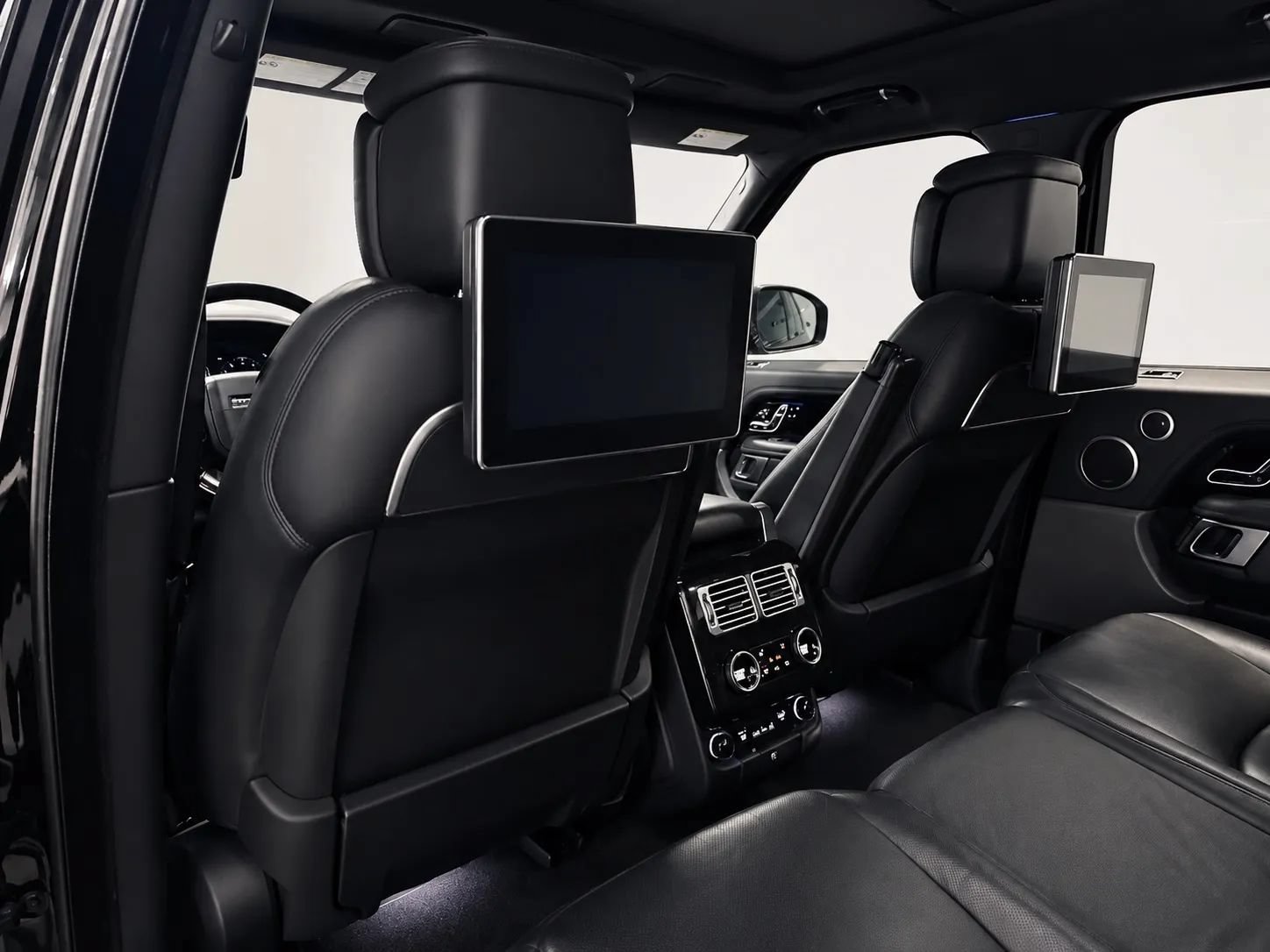 Used 2018 Land Rover Range Rover Autobiography AWD/4WD image 13