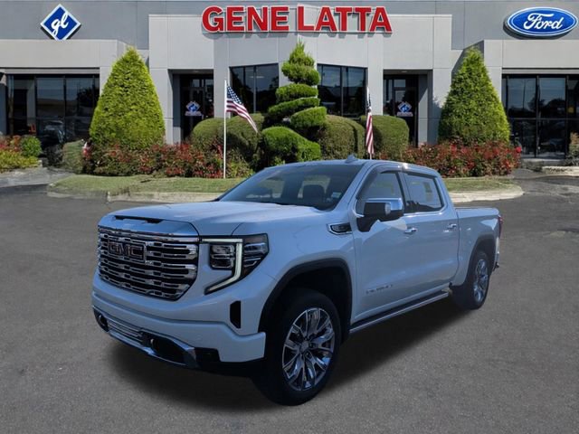 Used 2023 GMC Sierra 1500 Denali w/ Denali Reserve Package AWD/4WD image 3