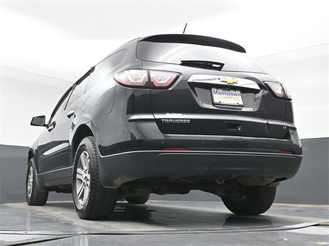 Used 2017 Chevrolet Traverse LT image 48