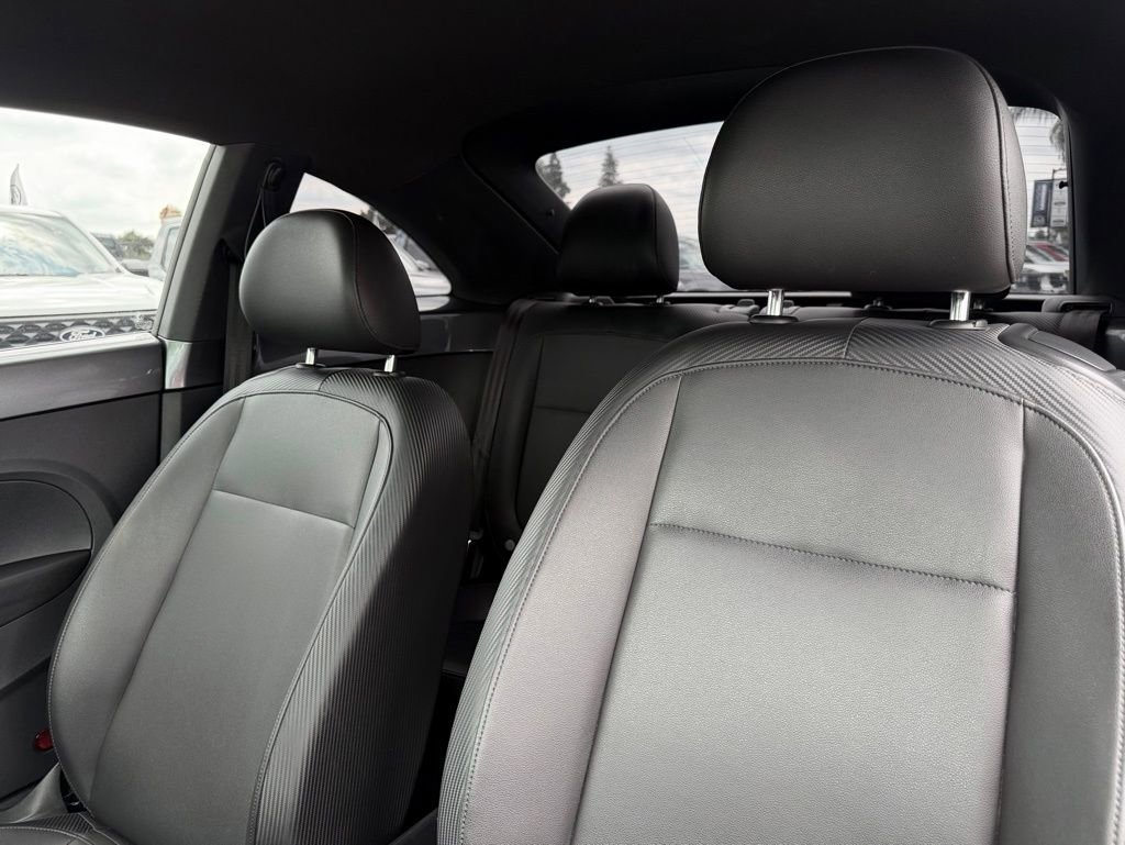 Used 2013 Volkswagen Beetle 2.5 image 18