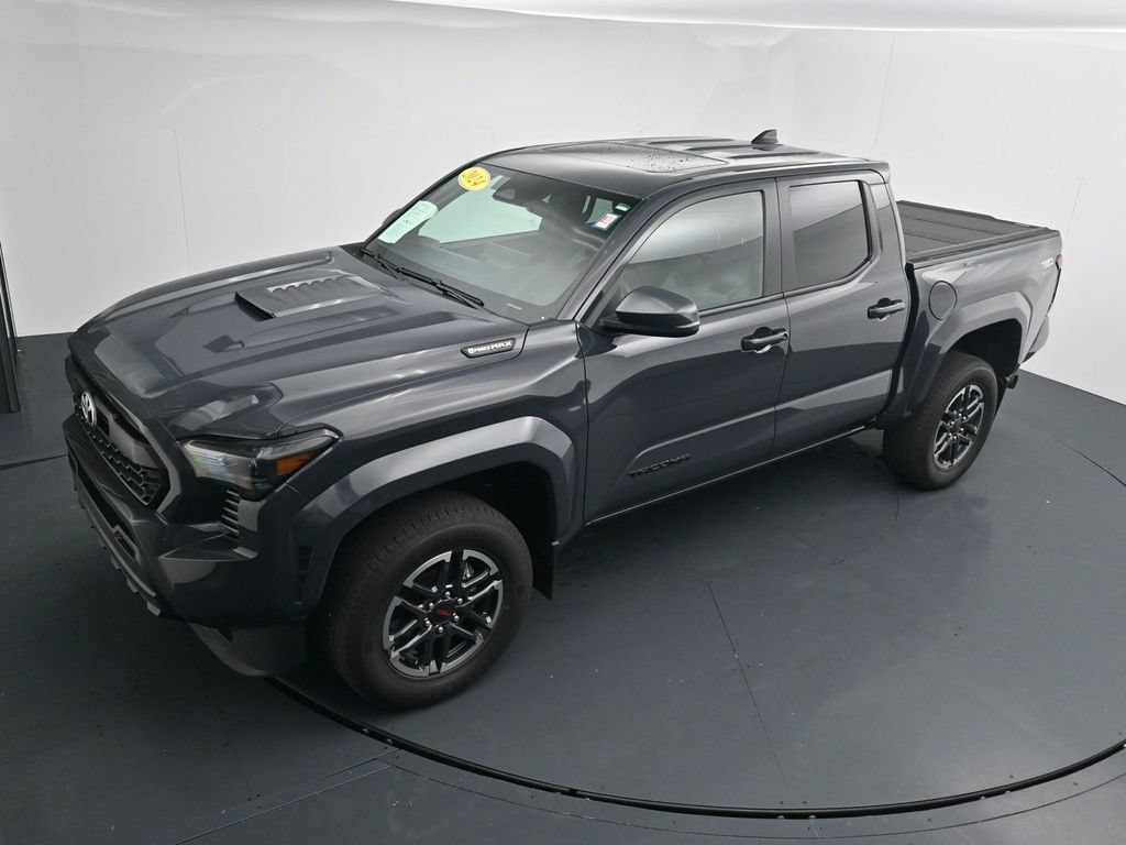 Used 2024 Toyota Tacoma TRD Sport w/ TRD Sport Upgrade Package AWD/4WD image 26