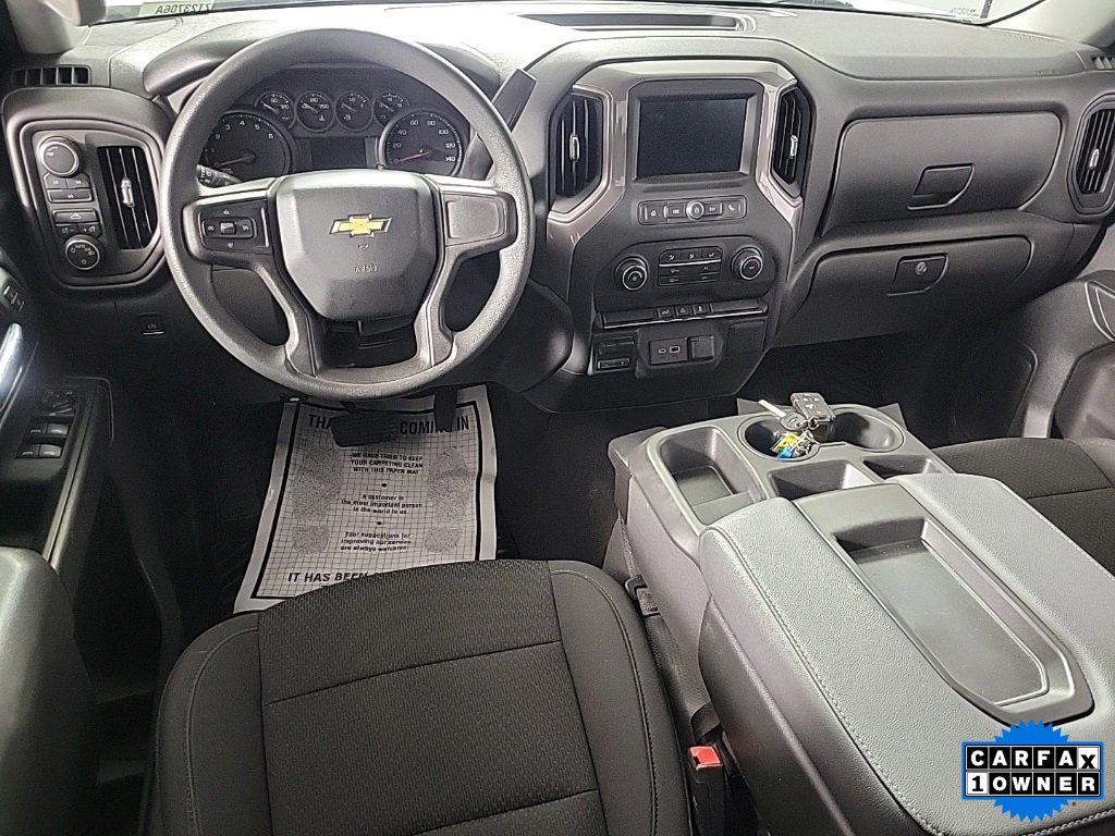 Certified 2021 Chevrolet Silverado 2500 Custom w/ Custom Convenience Package image 2