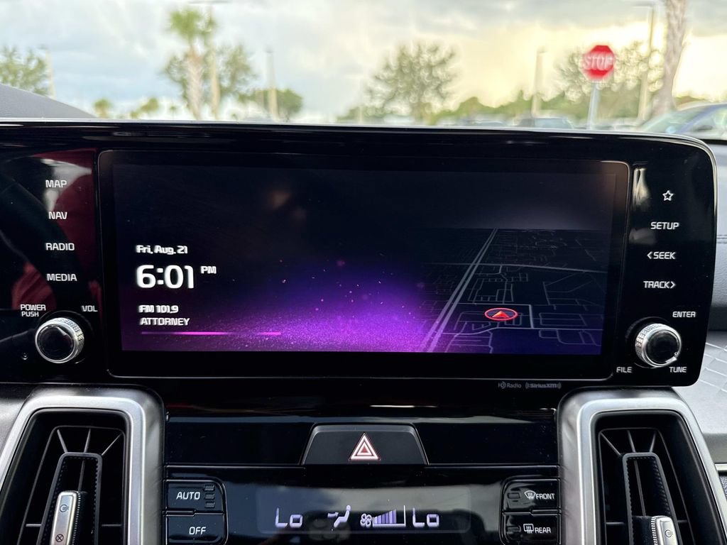 Used 2022 Kia Sorento S w/ Panoramic Sunroof Package FWD image 29