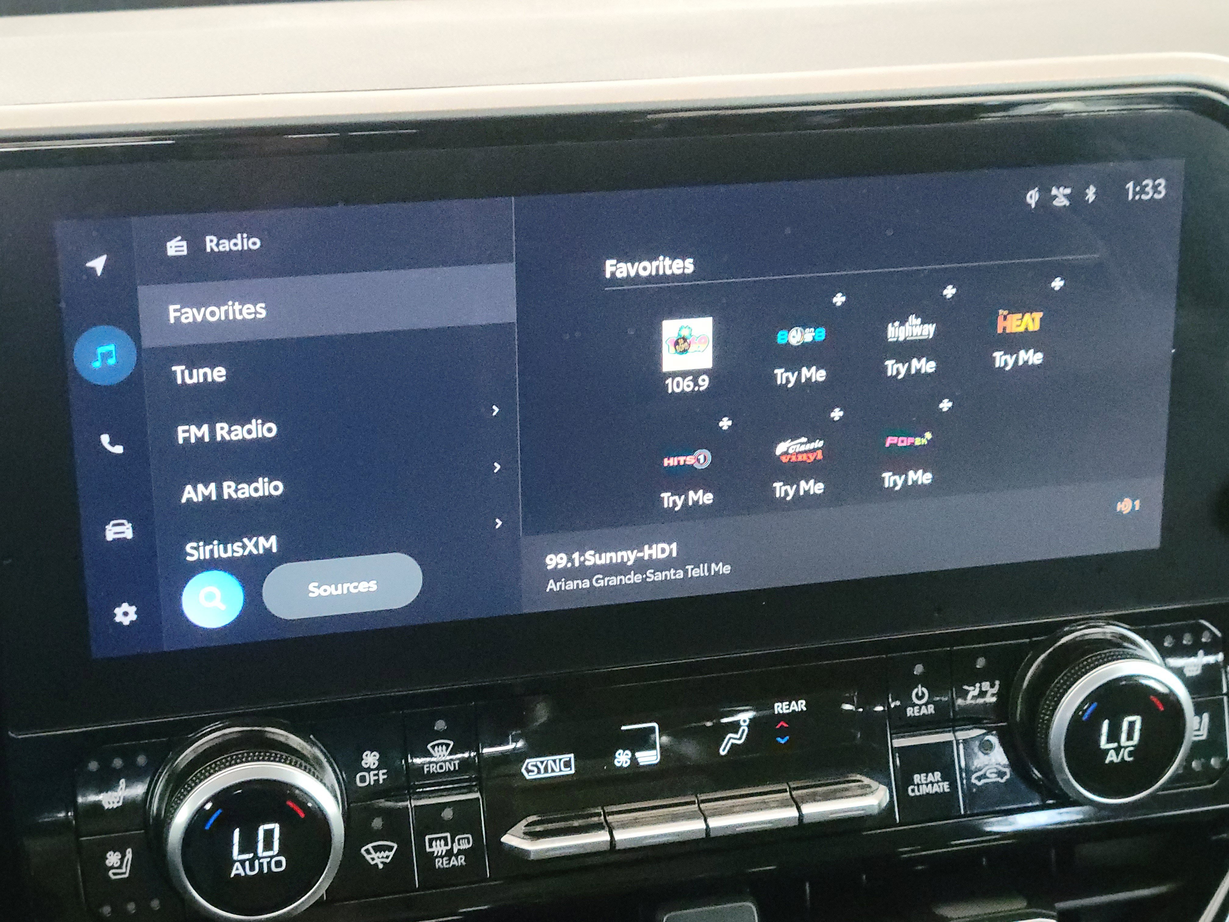 Used 2023 Toyota Highlander Limited image 19