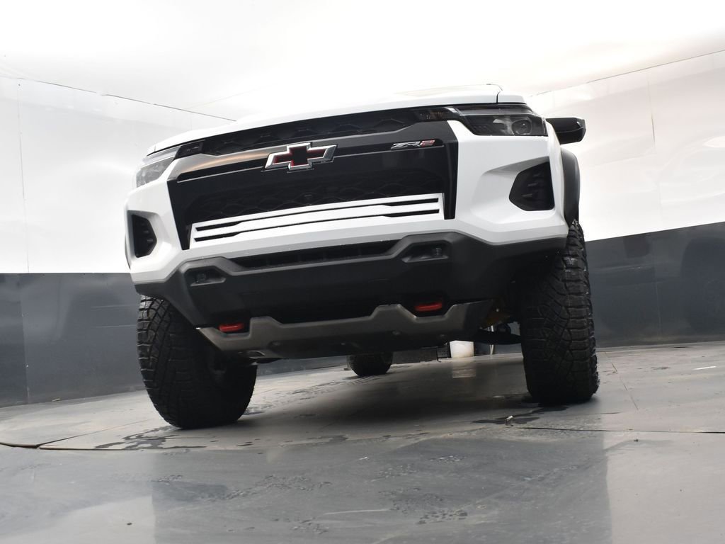 New 2026 Chevrolet Colorado ZR2 w/ Technology Package image 12