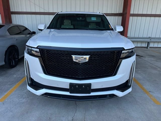 Used 2023 Cadillac Escalade ESV Sport Platinum w/ LPO, ONYX Package AWD/4WD image 15