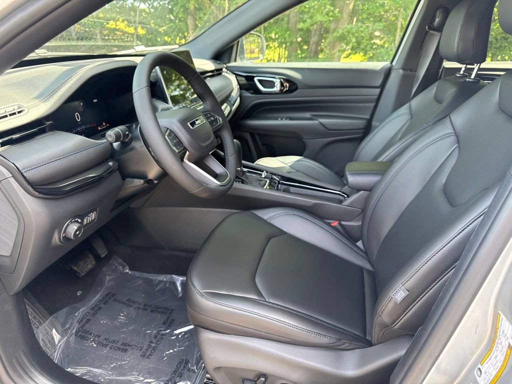 New 2026 Jeep Compass Limited AWD/4WD image 14