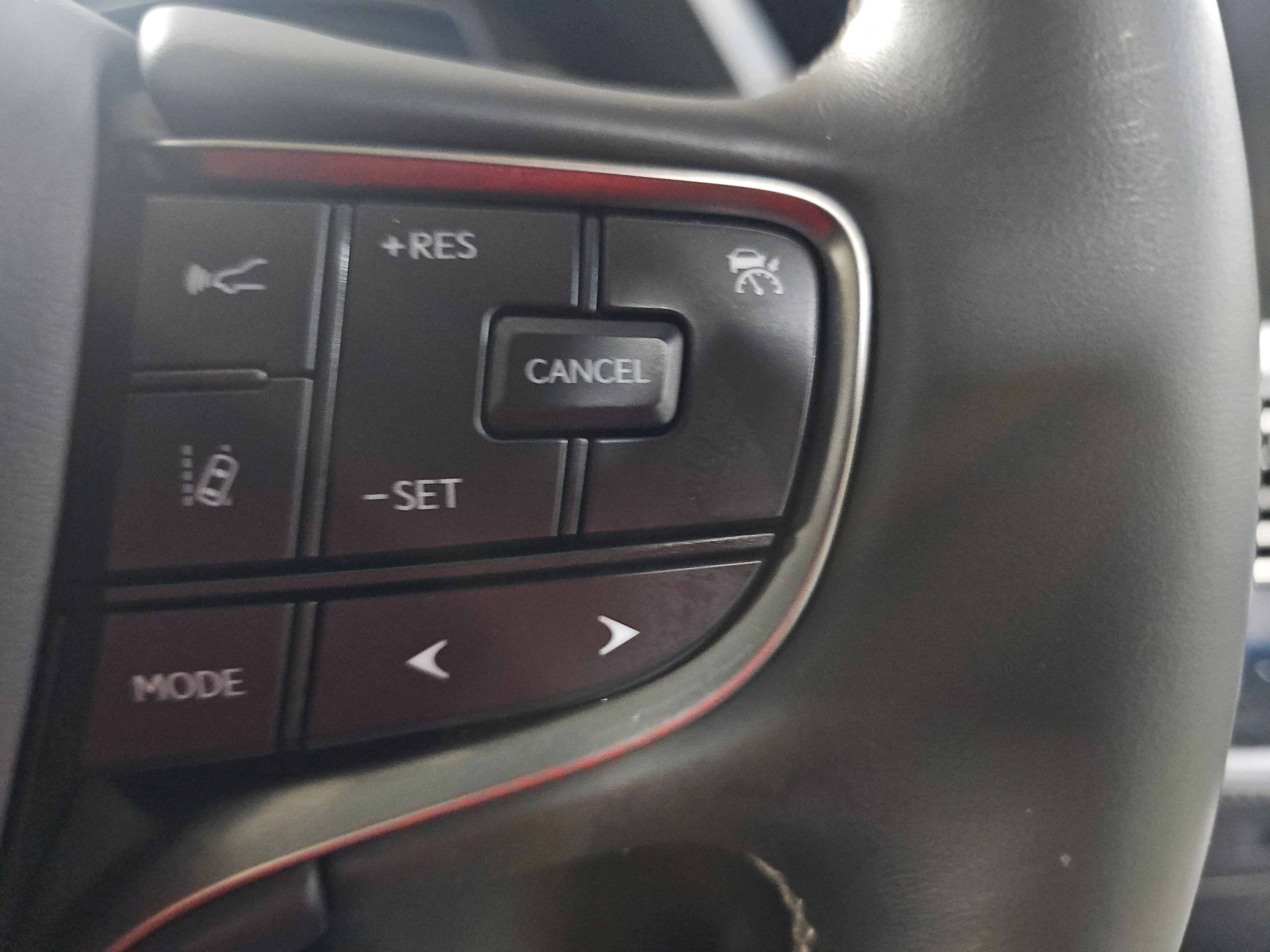 Used 2022 Lexus LS 500 RWD image 18