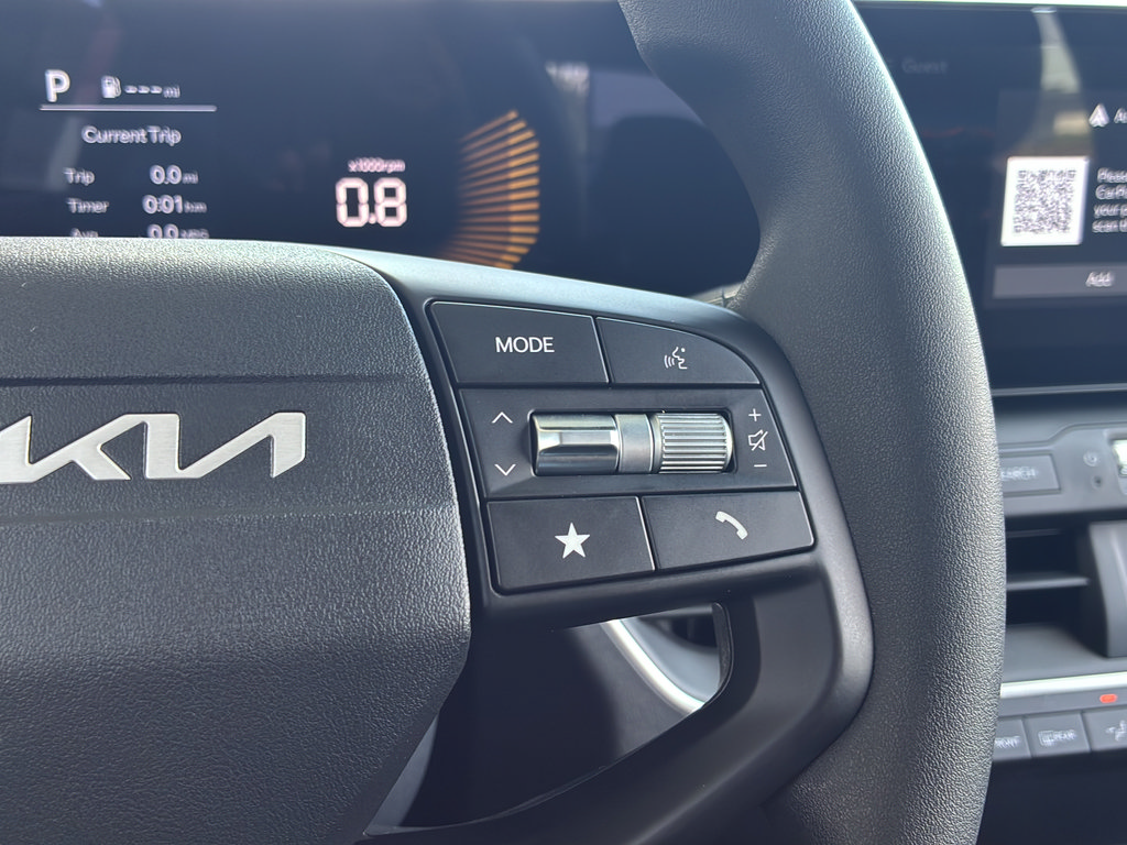New 2026 Kia K4 FWD image 32