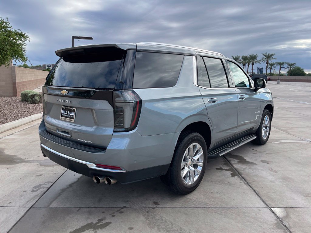 Used 2025 Chevrolet Tahoe Premier AWD/4WD image 6