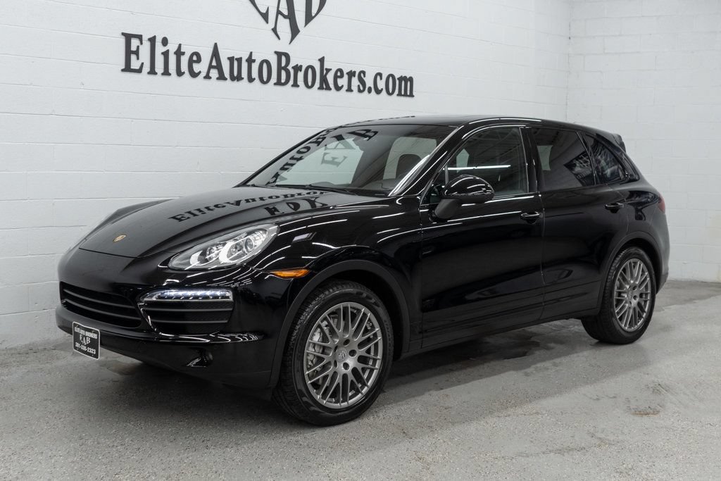 Used 2014 Porsche Cayenne S AWD/4WD image 39