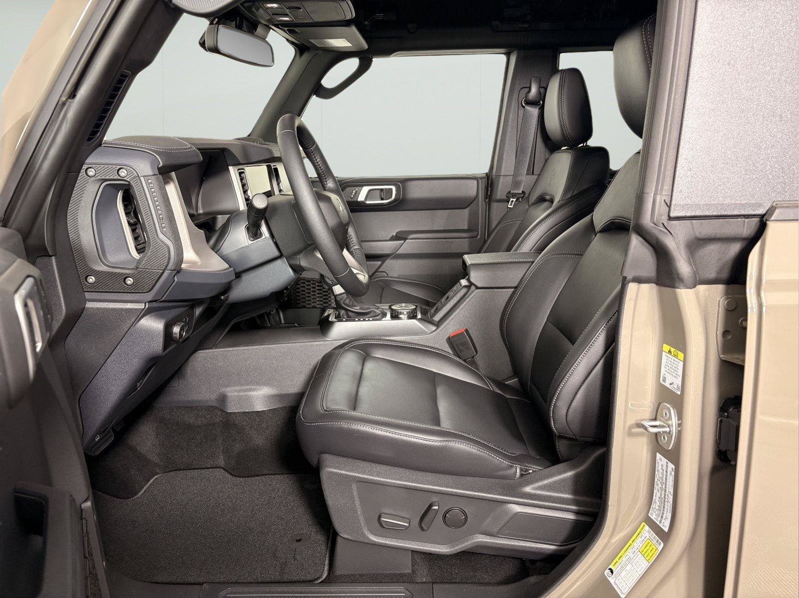 Used 2026 Ford Bronco Outer Banks AWD/4WD image 14