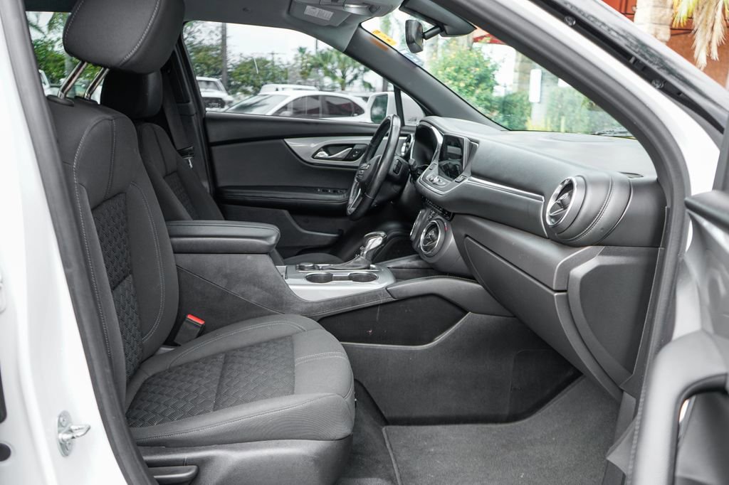 Used 2019 Chevrolet Blazer LT image 40