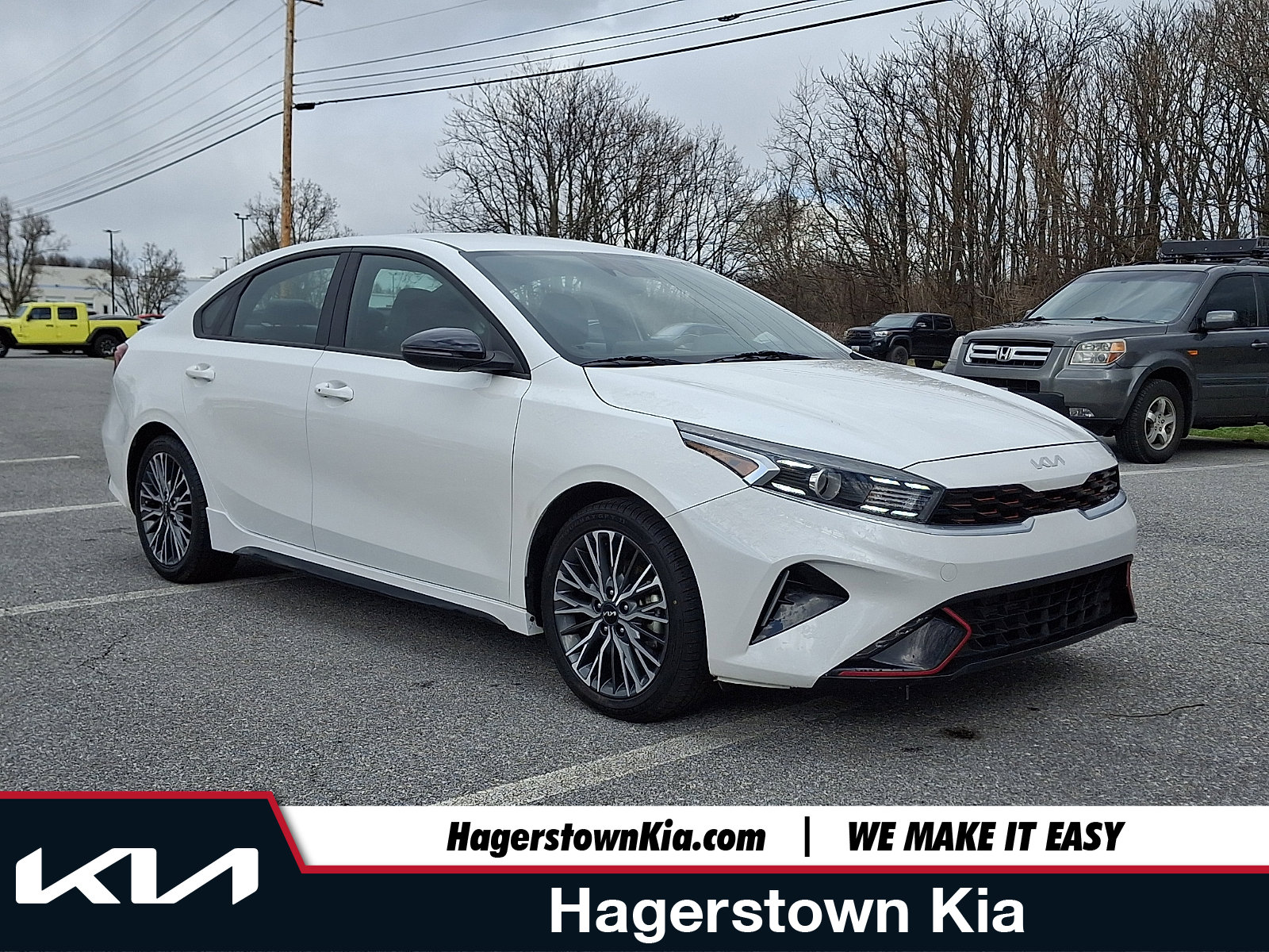 Used 2022 Kia Forte GT-Line FWD image 1