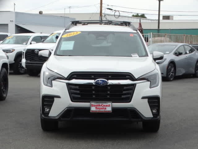 Used 2023 Subaru Ascent Limited image 3