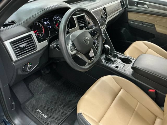 Used 2021 Volkswagen Atlas Cross Sport SE FWD image 14