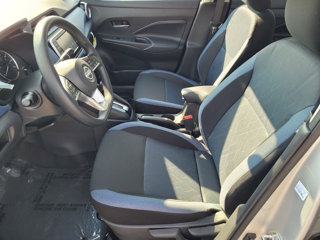 New 2025 Nissan Versa SV w/ Trunk Package image 8
