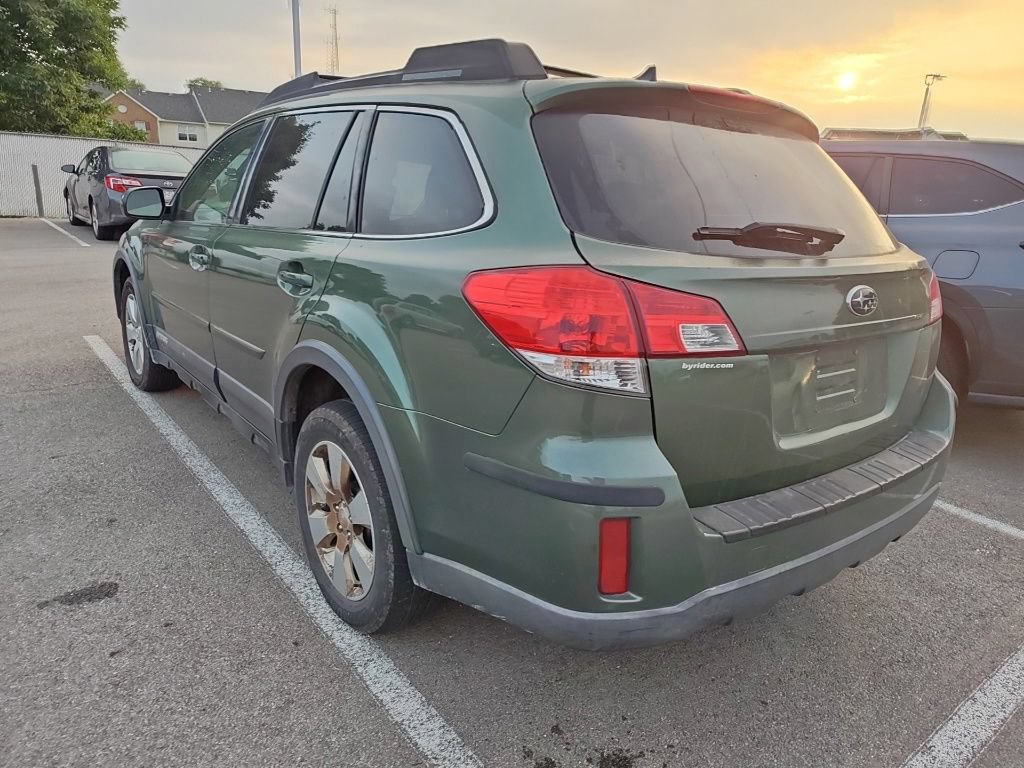 Used 2012 Subaru Outback 2.5i Premium AWD/4WD image 5