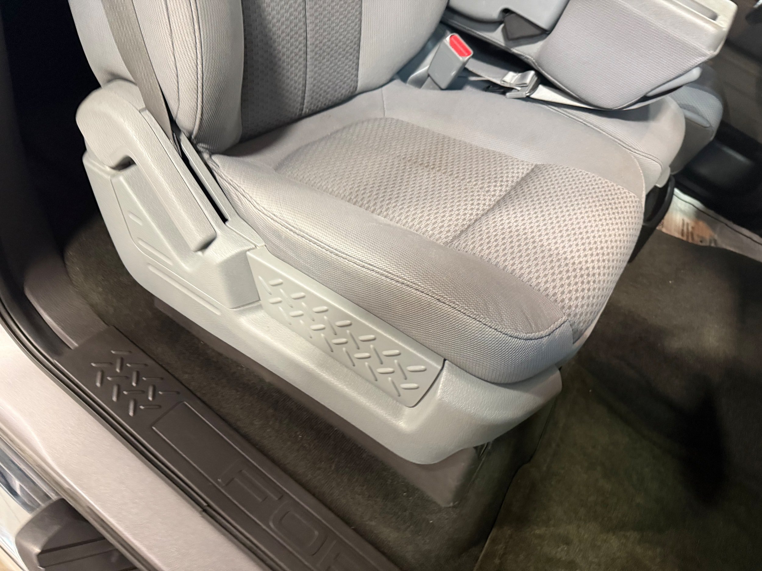 Used 2013 Ford F150 XLT w/ Luxury Equipment Group AWD/4WD image 12