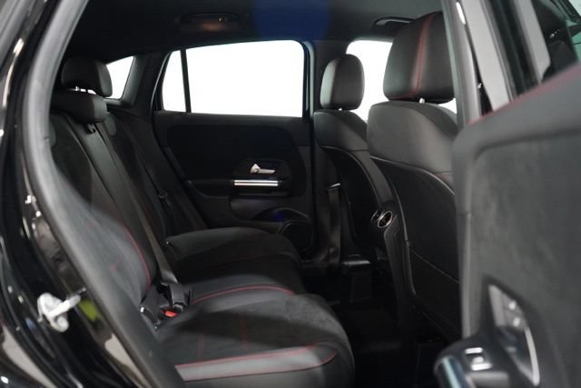 Used 2022 Mercedes-Benz GLA 250 4MATIC image 36