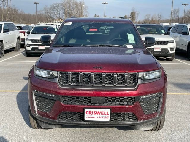 New 2026 Jeep Grand Cherokee Limited w/ Limited Altitude Package AWD/4WD image 10