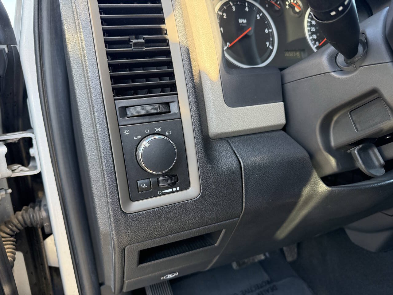 Used 2012 RAM 1500 ST w/ ST Popular Equipment Group AWD/4WD image 11