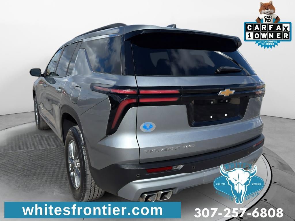 Used 2026 Chevrolet Traverse LT AWD/4WD image 8