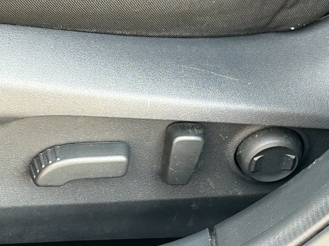 Used 2023 Subaru Outback Premium image 25