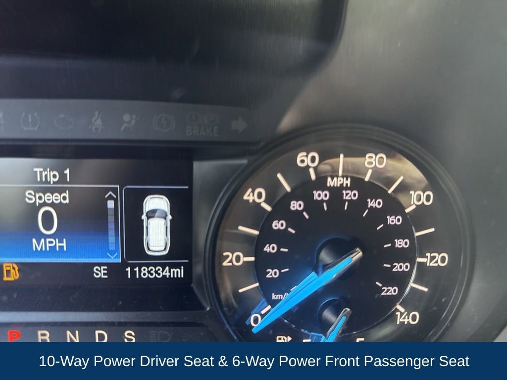 Used 2018 Ford Explorer XLT image 8