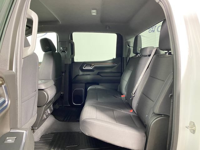 Used 2023 Chevrolet Silverado 1500 LT AWD/4WD image 25