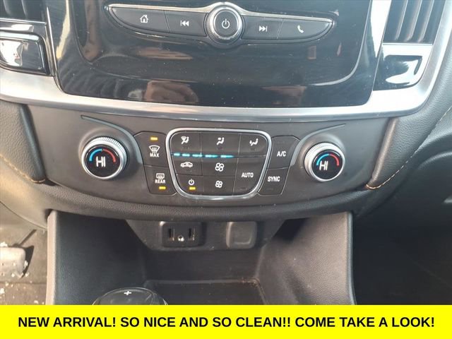 Used 2018 Chevrolet Traverse LS image 21