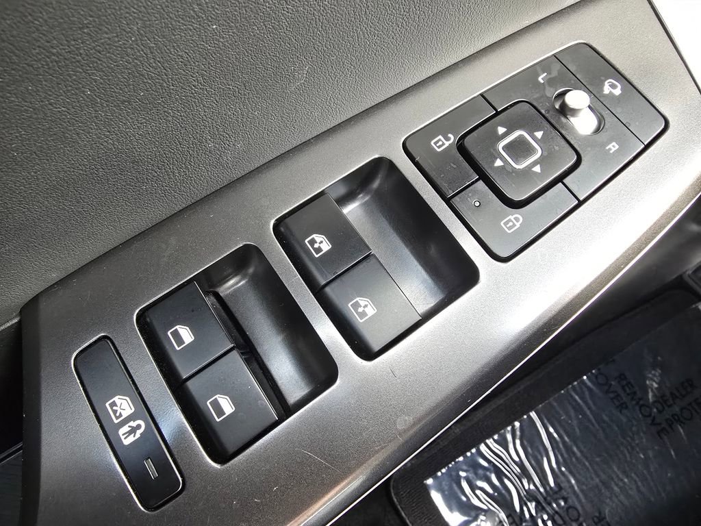 Used 2023 Kia EV6 Wind w/ Wind Technology Package image 25