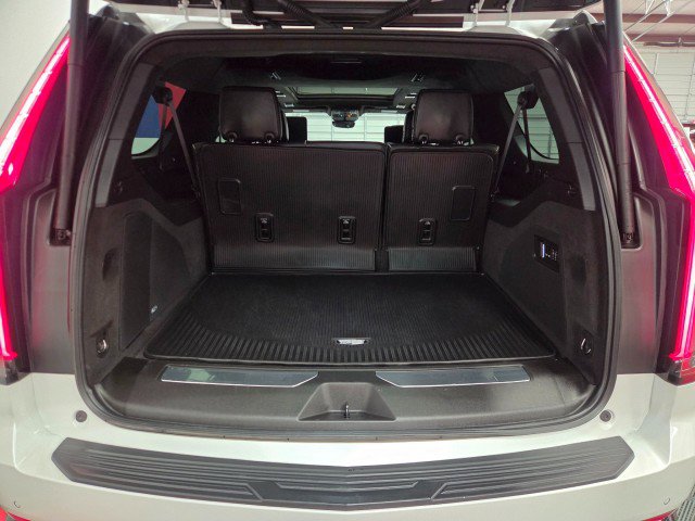 Used 2023 Cadillac Escalade ESV Sport Platinum w/ LPO, ONYX Package image 79