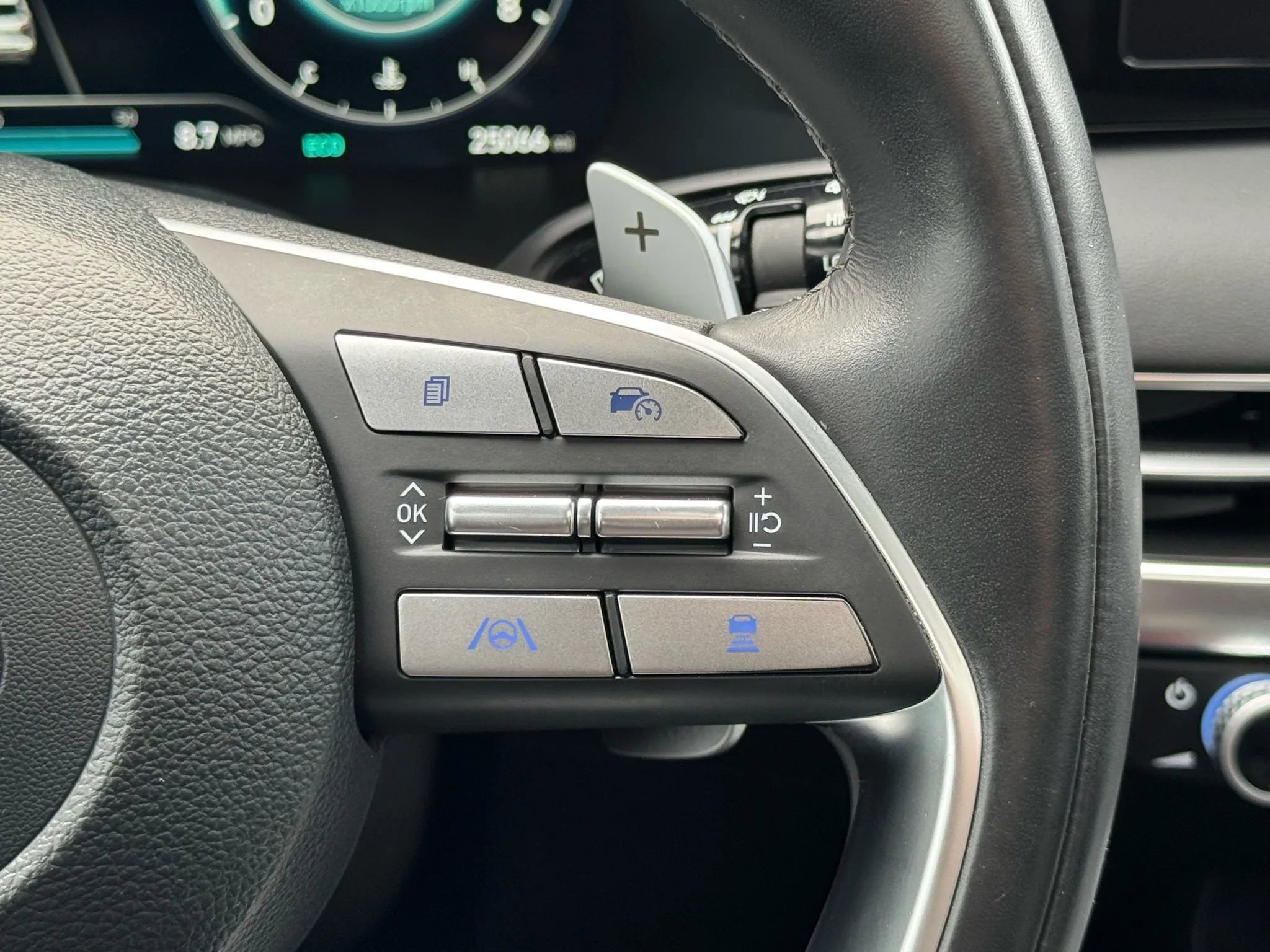 Used 2024 Hyundai Palisade Calligraphy image 15