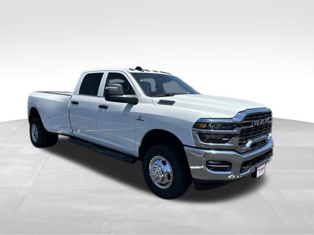 New 2026 RAM 3500 Tradesman AWD/4WD image 9