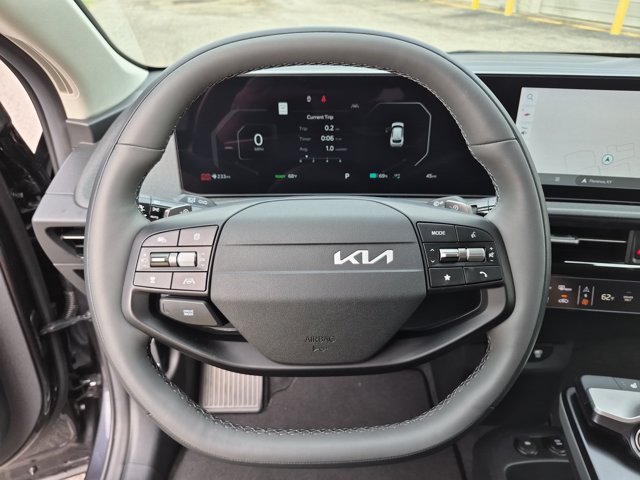 New 2025 Kia EV6 Light w/ Light LR Technology Package AWD/4WD image 15
