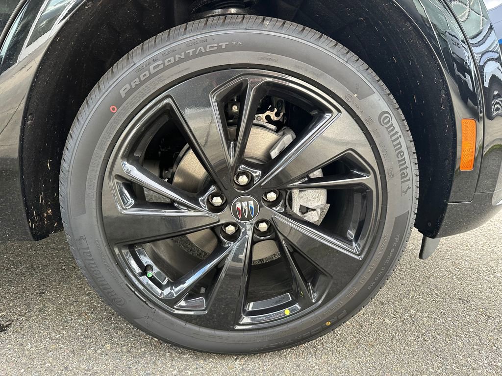 New 2026 Buick Envision Sport Touring image 9