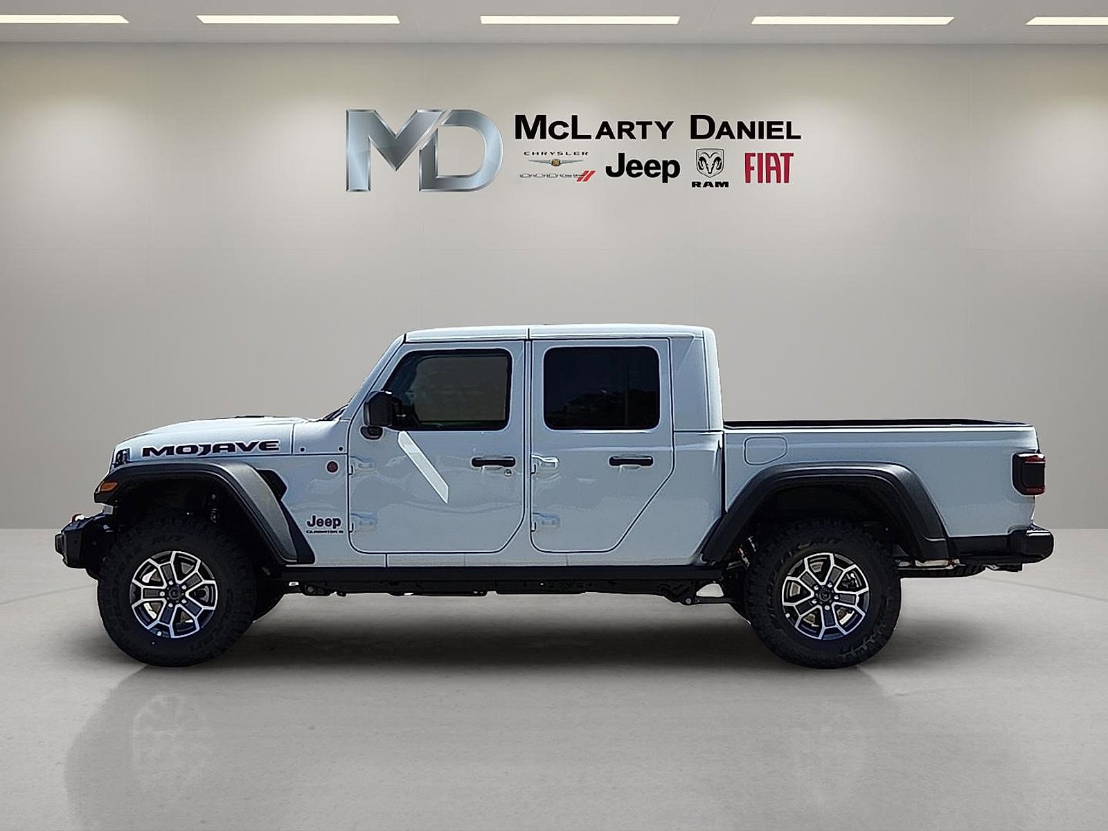 New 2025 Jeep Gladiator Mojave w/ Steel Bumper Group image 3