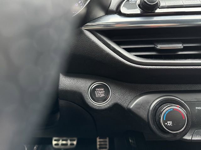 Used 2021 Kia Forte GT-Line image 31